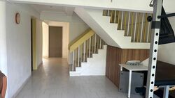 Blk 216 Jurong East Street 21 (Jurong East), HDB Executive #460121931